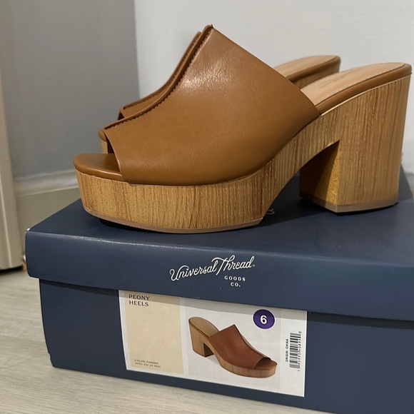 Universal Thread Shoes - Universal Thread Peony heels